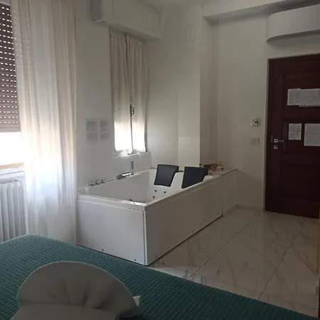 Alle Mura Di San Giovanni לינה וארוחת בוקר *