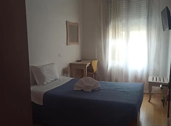 Alle Mura Di San Giovanni Rom